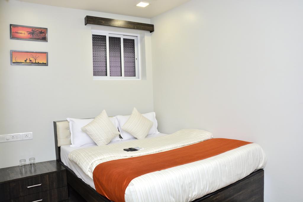 Premier Inn Bombay Eksteriør billede